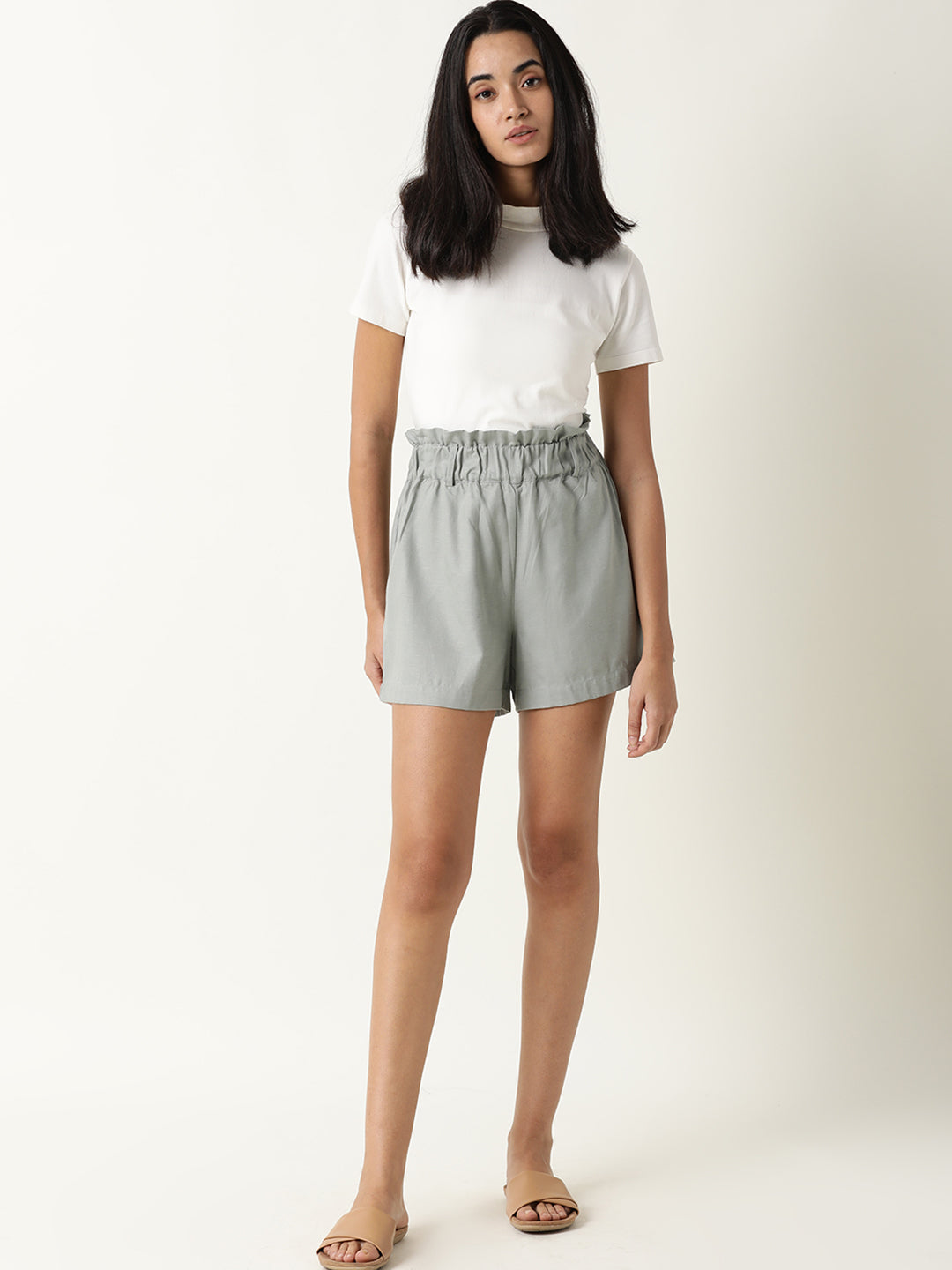 Rareism Women's Wobble Green Cotton Plain Regular Fit Shorts